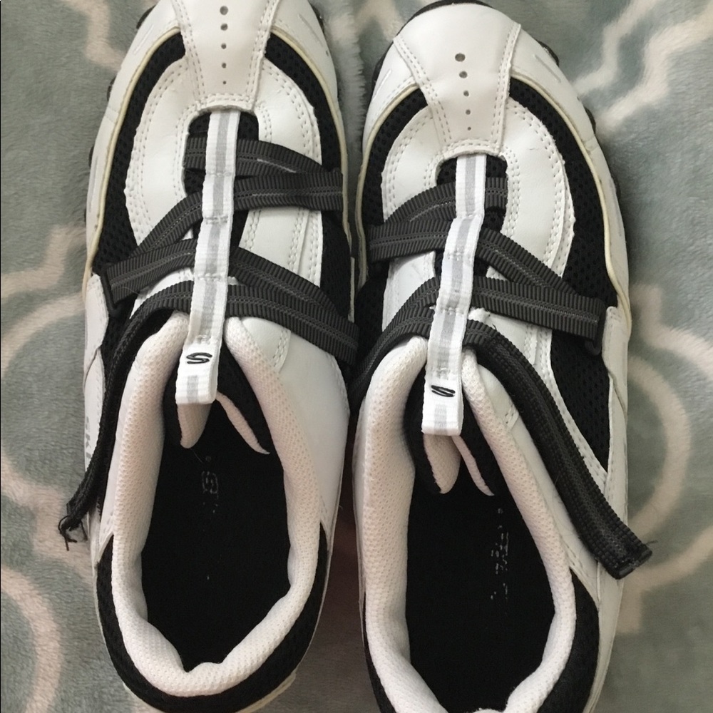 Women’s Skechers Sneakers